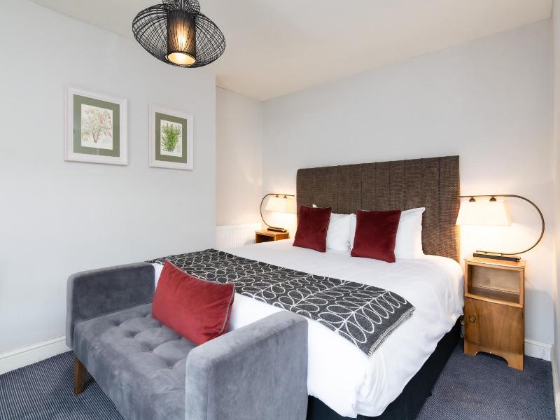Tulse Hill Hotel image