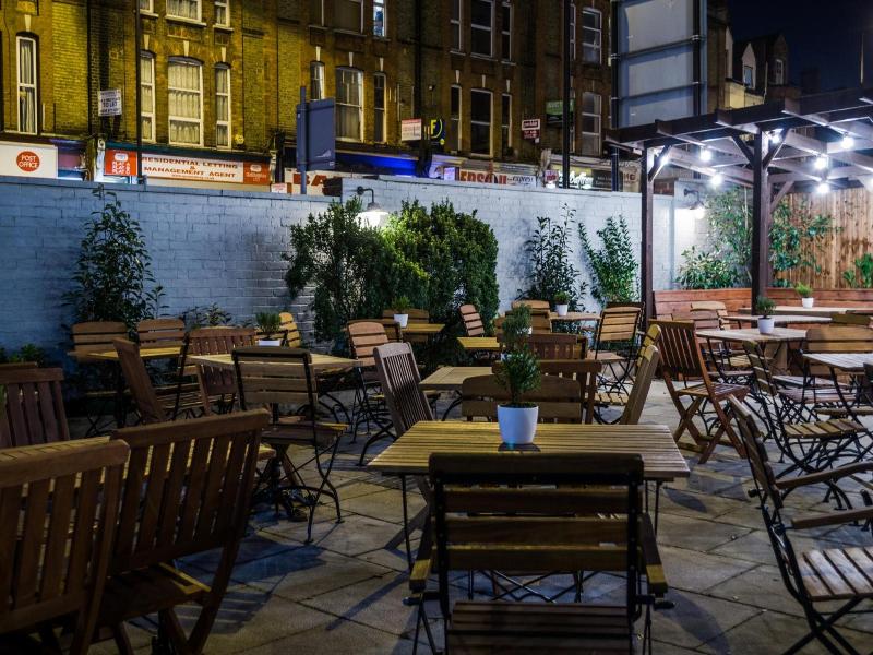 Tulse Hill Hotel image