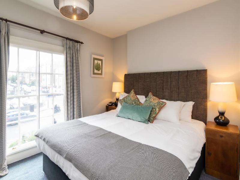 Tulse Hill Hotel image