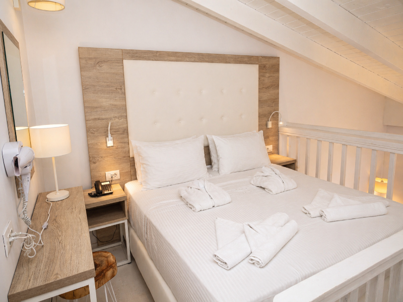 St Constantin Hotel image