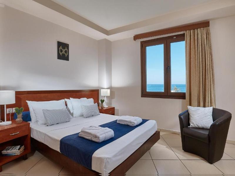 St Constantin Hotel image