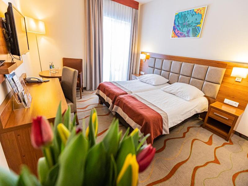 Hotel Olivia Medical Spa image
