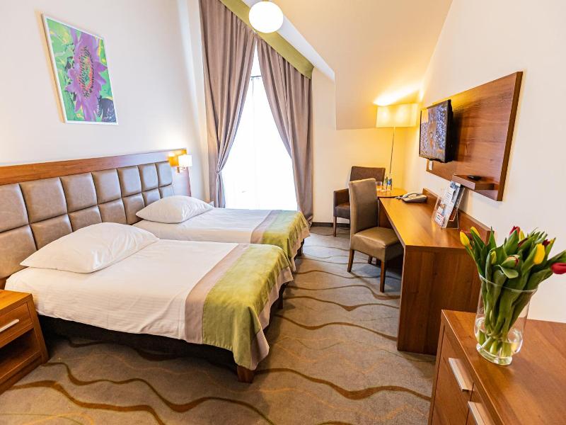 Hotel Olivia Medical Spa image