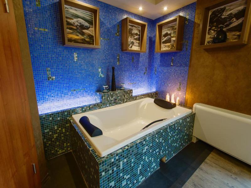 Hotel Olivia Medical Spa image