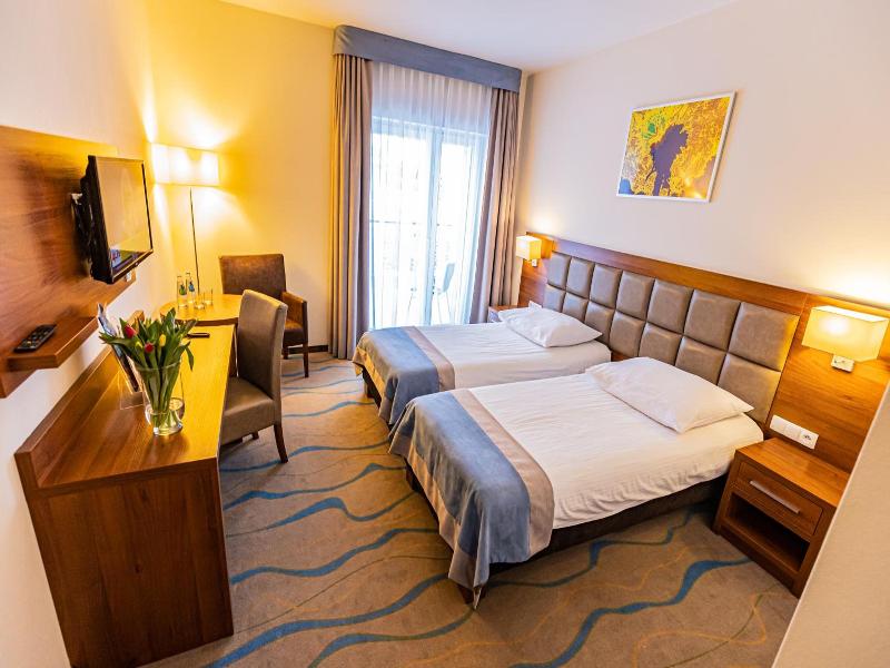 Hotel Olivia Medical Spa image