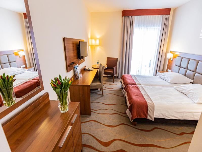 Hotel Olivia Medical Spa image