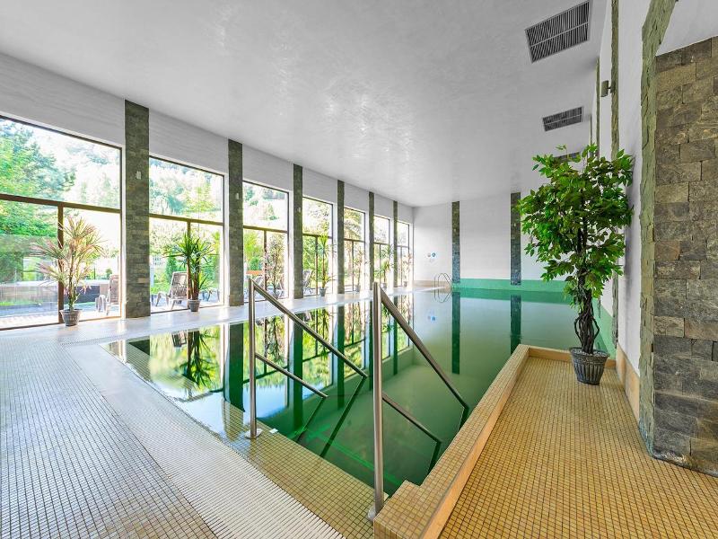 Hotel Olivia Medical Spa image