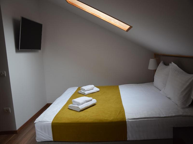Crema Residence image