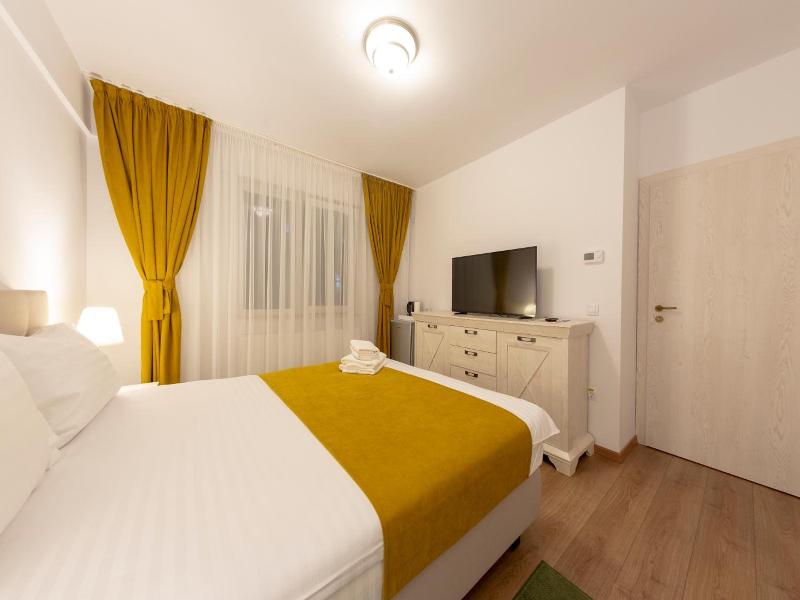 Crema Residence image