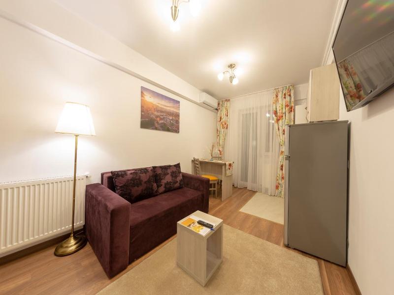 Crema Residence image