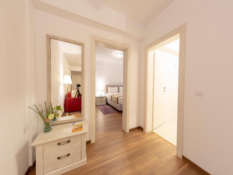 Crema Residence image