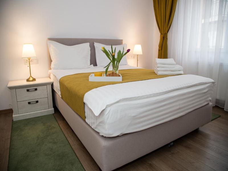 Crema Residence image