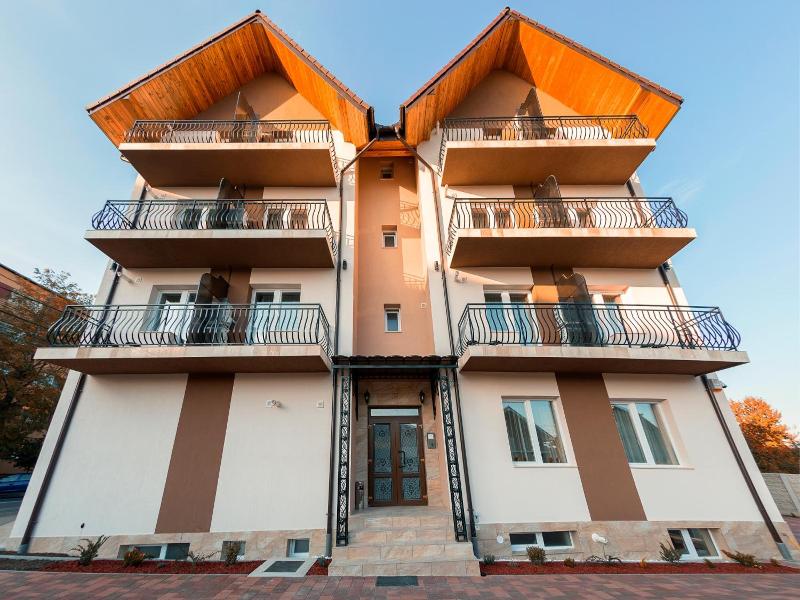 Crema Residence image
