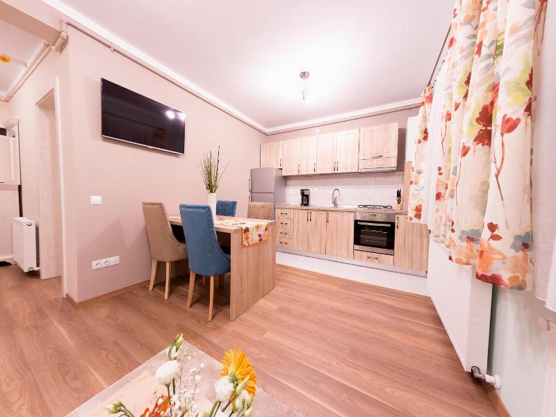 Crema Residence image
