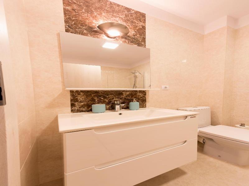 Crema Residence image