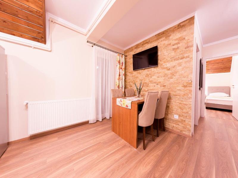 Crema Residence image