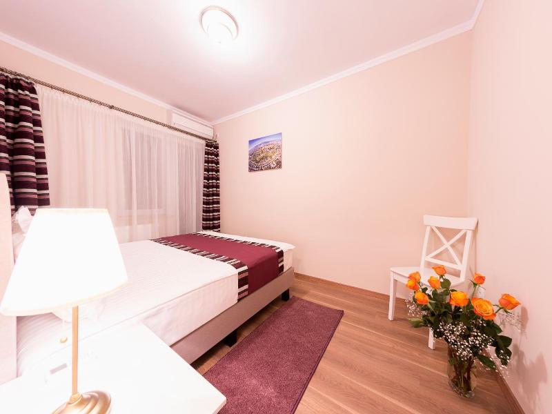Crema Residence image