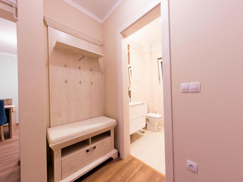 Crema Residence image