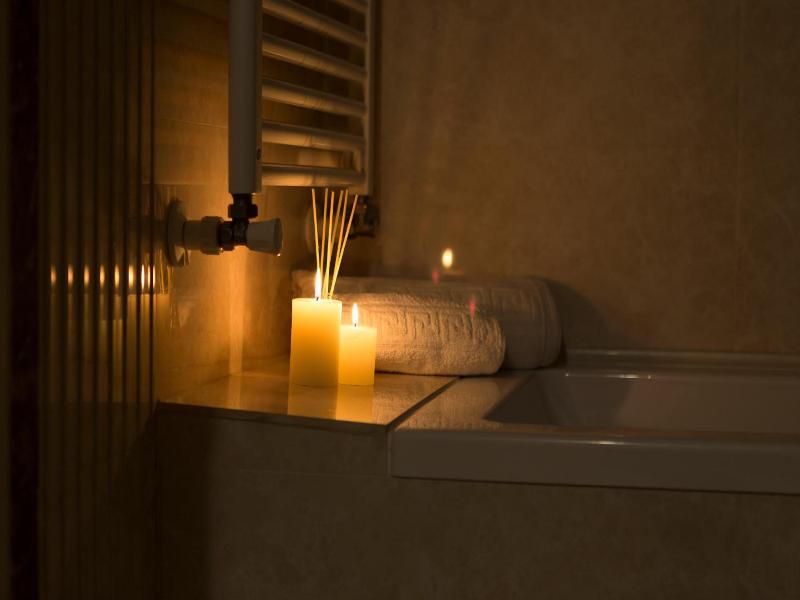 Crema Residence image