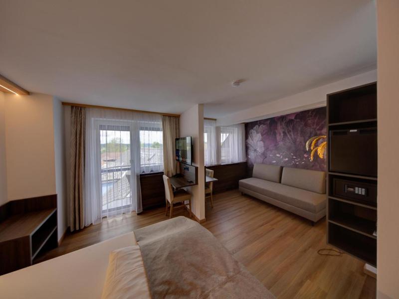 Hotel Leimer Brv U image