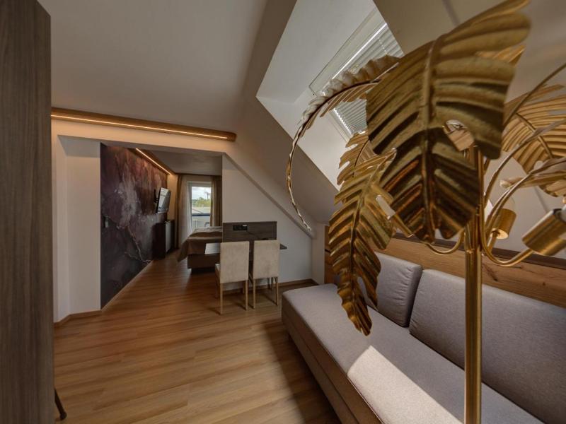 Hotel Leimer Brv U image
