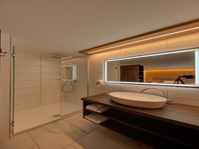 Hotel Leimer Brv U image