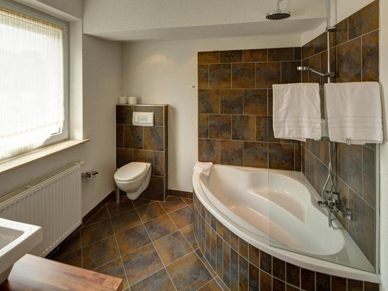 Hotel Leimer Brv U image