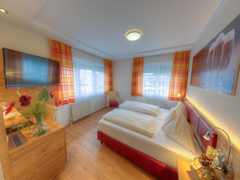 Hotel Leimer Brv U image
