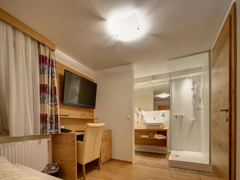 Hotel Leimer Brv U image