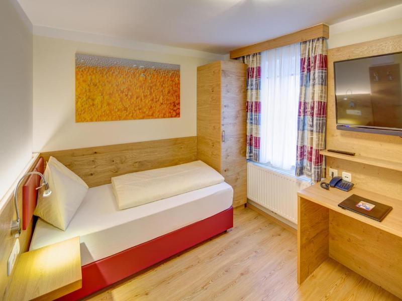 Hotel Leimer Brv U image