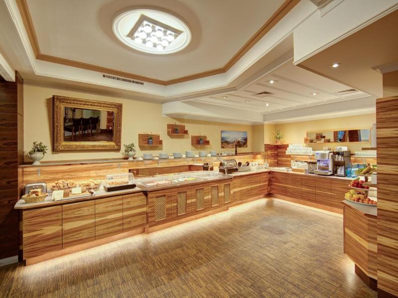 Hotel Leimer Brv U image