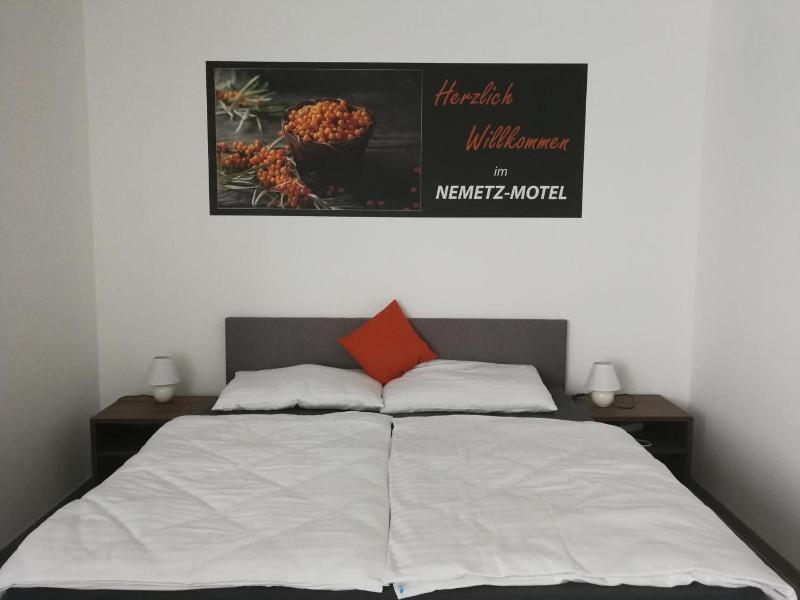 Nemetz Motel image