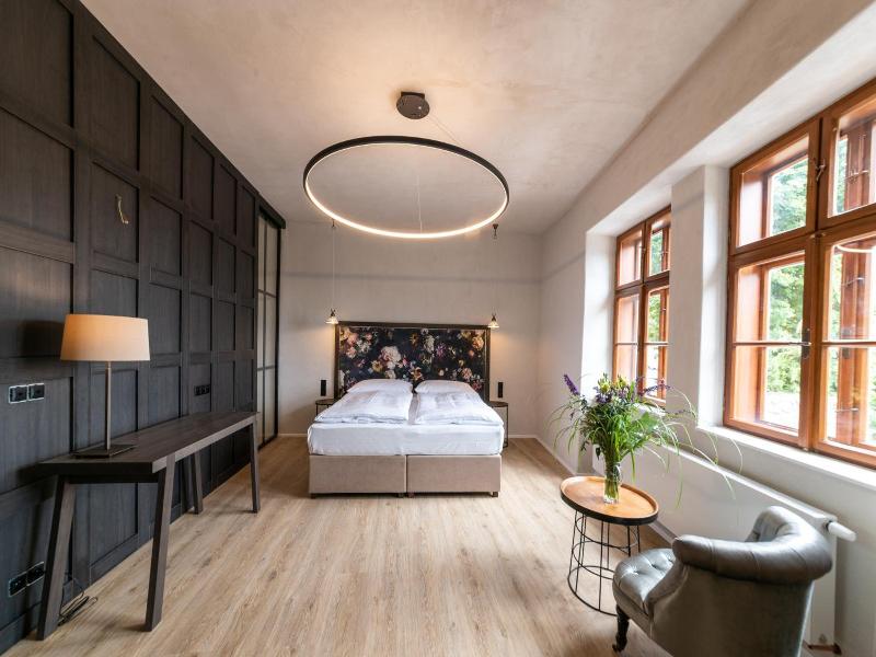 Hotel Clemar image
