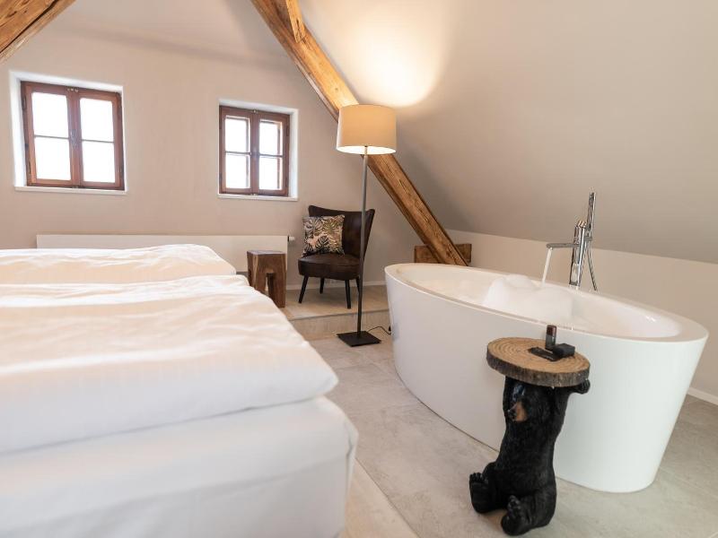 Hotel Clemar image