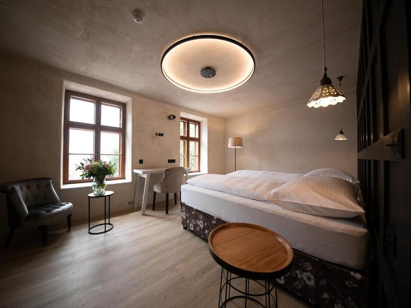 Hotel Clemar image