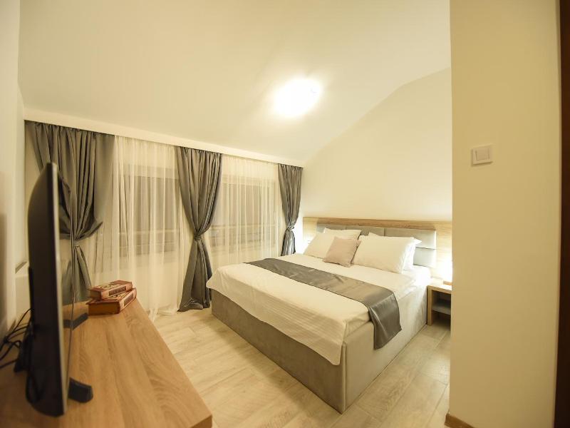Korzo Apartmani image