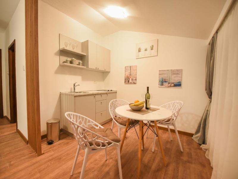 Korzo Apartmani image