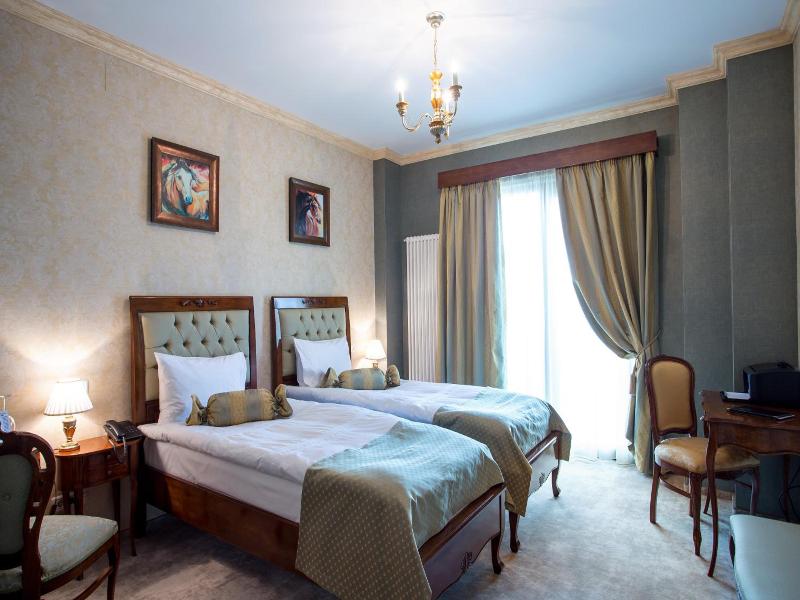 The Arlington Boutique Hotel
