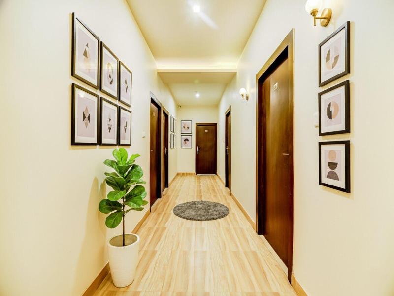 Fabhotel Solitaire Inn