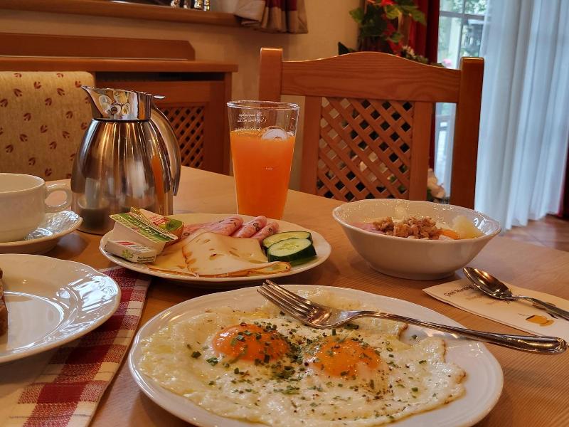 Hotel Garni Landhaus Trenkenbach image