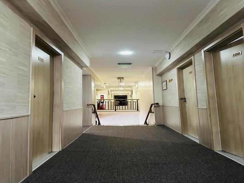 Hotel Cosmos image