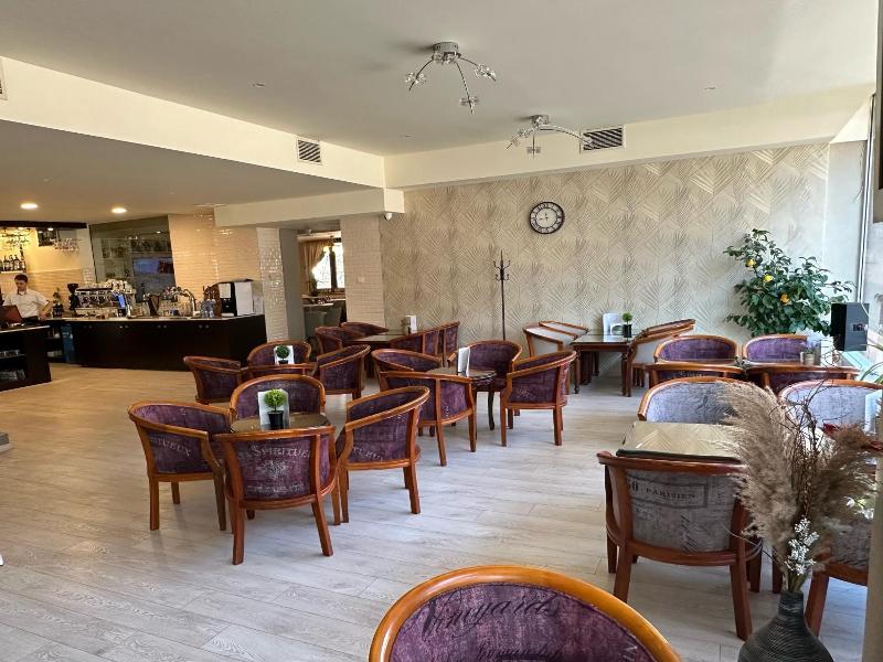Hotel Cosmos image