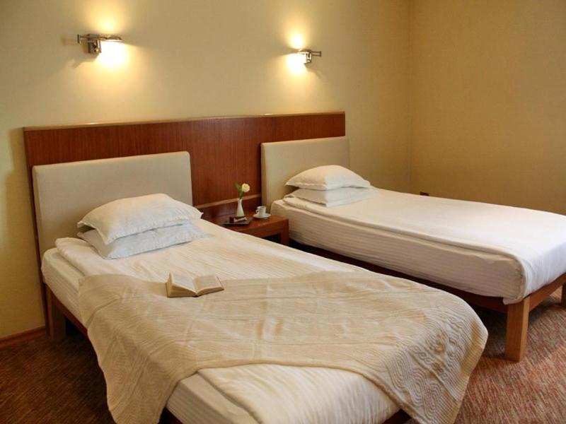 Hotel Park Central image