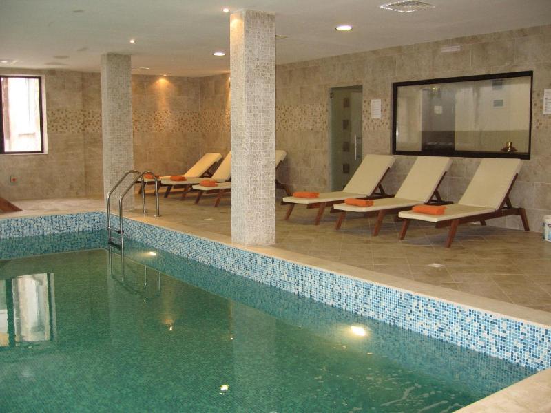 Chamkoria Chalets image