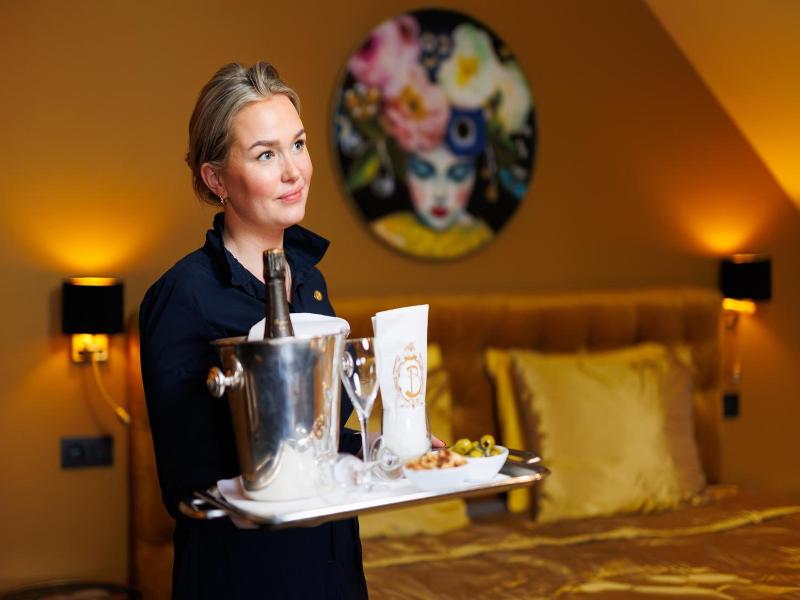 Landhuishotel De Bloemenbeek image