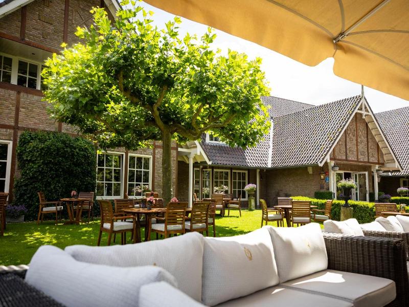 Landhuishotel De Bloemenbeek image