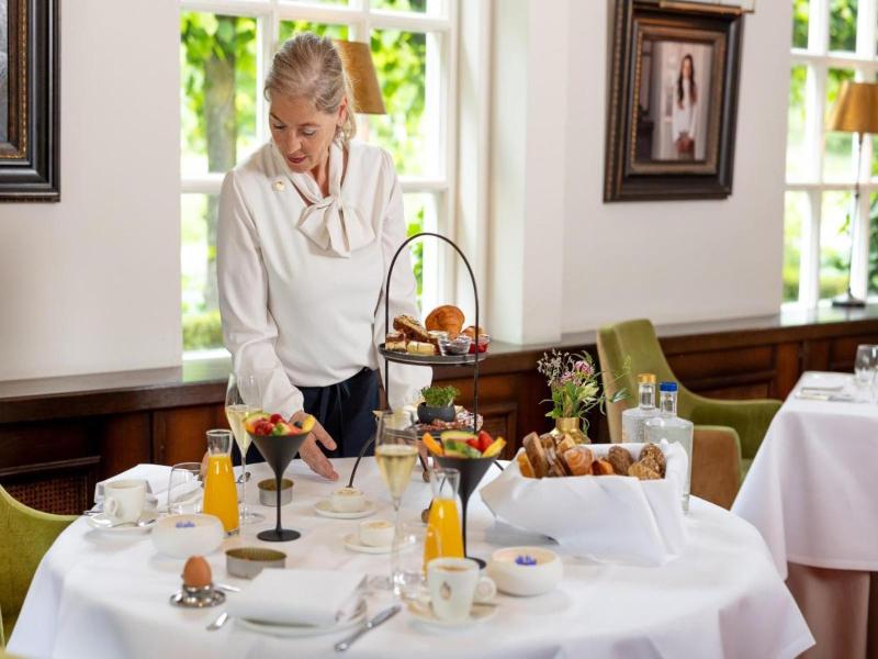 Landhuishotel De Bloemenbeek image