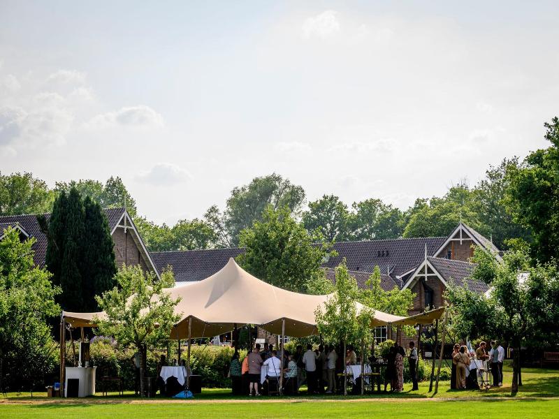 Landhuishotel De Bloemenbeek image