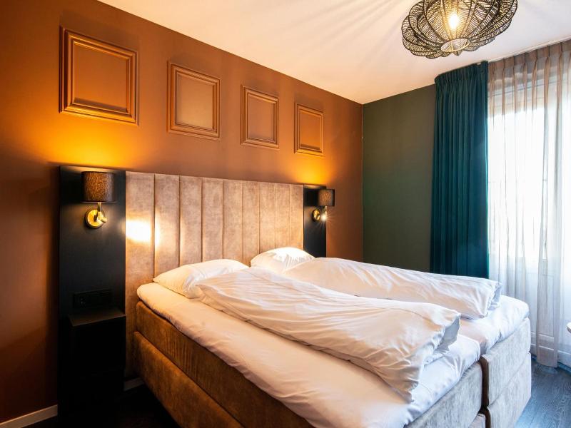 Hotel Old Dutch image