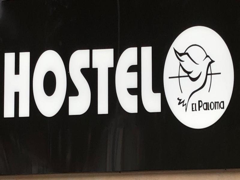 Hostel El Paloma image